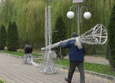 Pregatiri pentru iluminatul festiv la Pascani