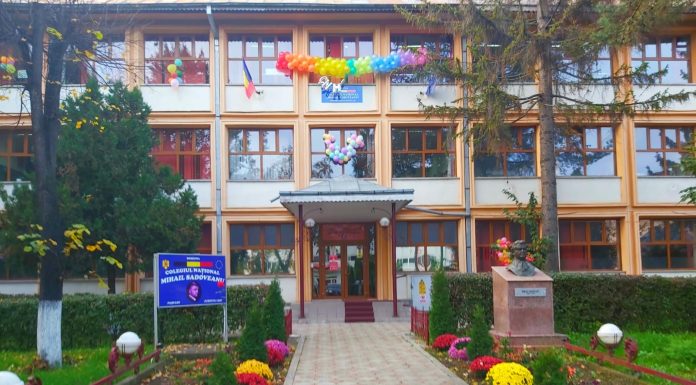 Zilele Colegiului Național „Mihail Sadoveanu” – în prima săptămână de după vacanță