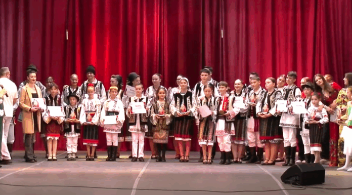 Ansamblul Românașii de la Todirești – câștigătorii trofeului “Curcubeul Artelor” – VIDEO
