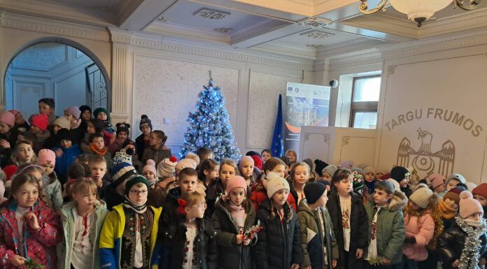 Cadouri de sărbători pentru elevii din Târgu Frumos – proiect pe masa Consiliului Local