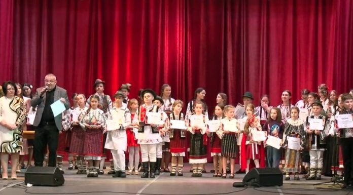 Trofeul Festivalului „Curcubeul Artelor”, secțiunea muzică, câștigat de Robert Chelariu – VIDEO