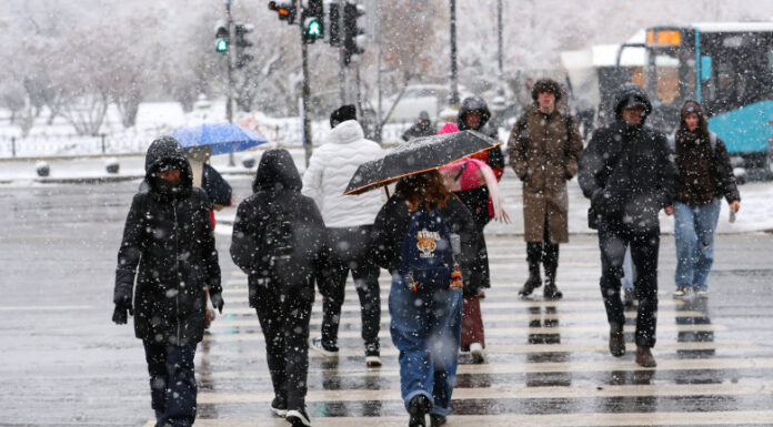 Prognoză cu „grad de incertitudine” de la meteorologi pentru săptămâna viitoare. Care sunt cele două scenarii luate în calcul